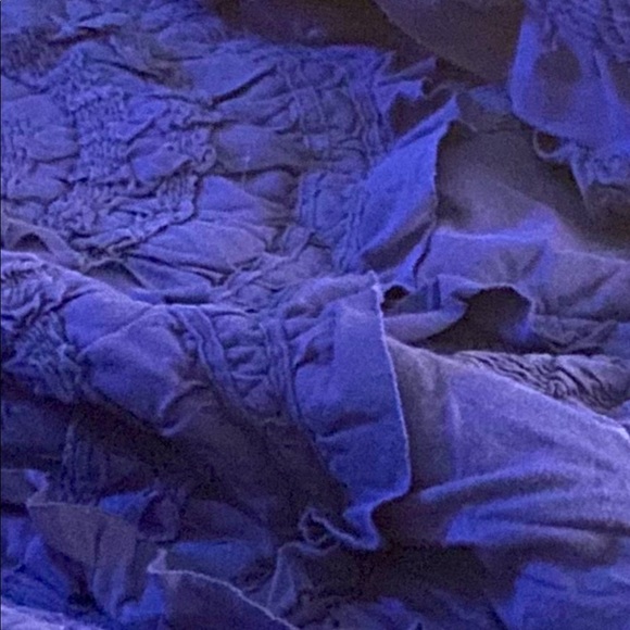 SOLD!!!Anthropologie Rivulets King Quilt Set - Picture 13 of 14